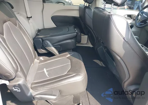 2023 Chrysler Pacifica Touring L z USA, uszkodzony, nr VIN 2C4RC1BGXPR509365